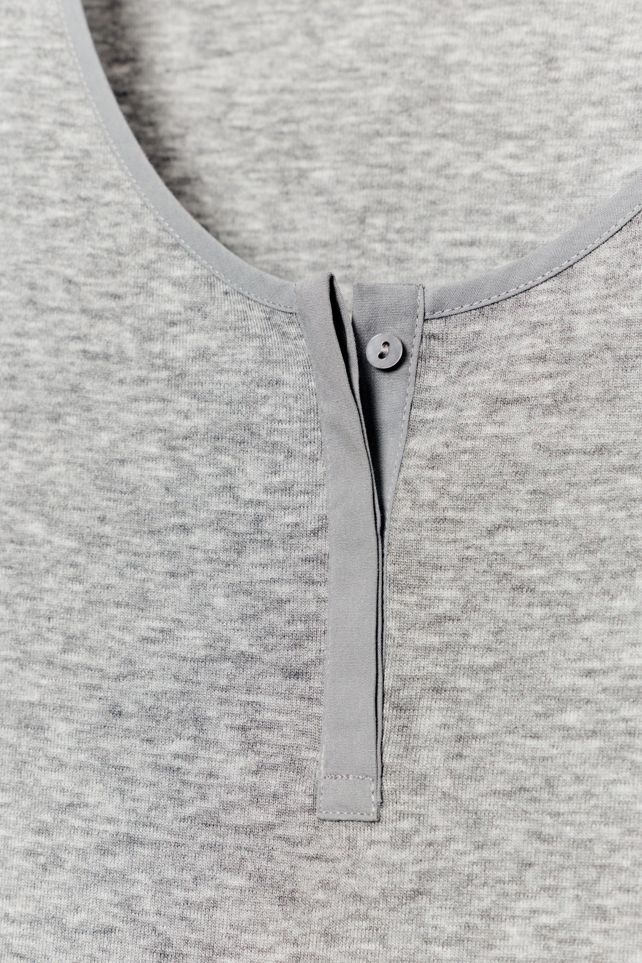 BUTTONED HENLEY T-SHIRT